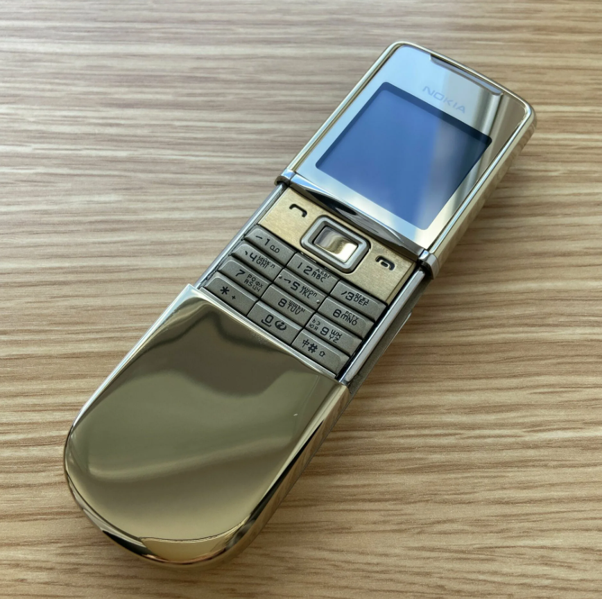 Nokia 8800 - мечта многих