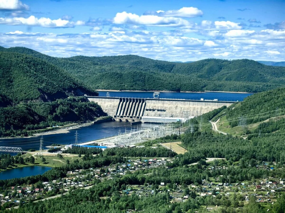   Зейская ГЭС