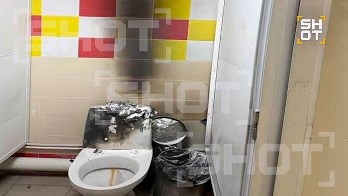 Последствия поджога школы восьмиклассницей. Фото © Telegram / SHOT