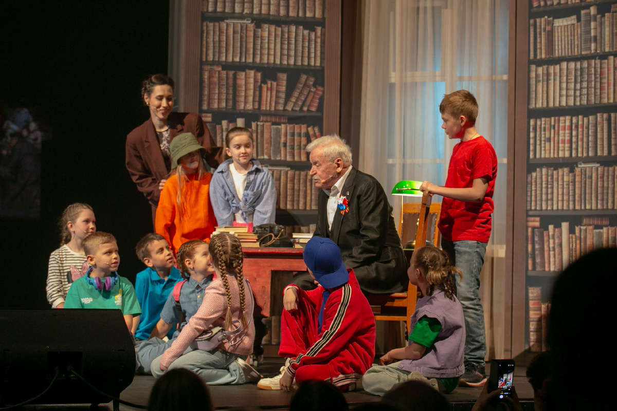 А. Твардовский. «Ради жизни на земле! Василий Теркин», Театр "Русская песня, Основная сцена