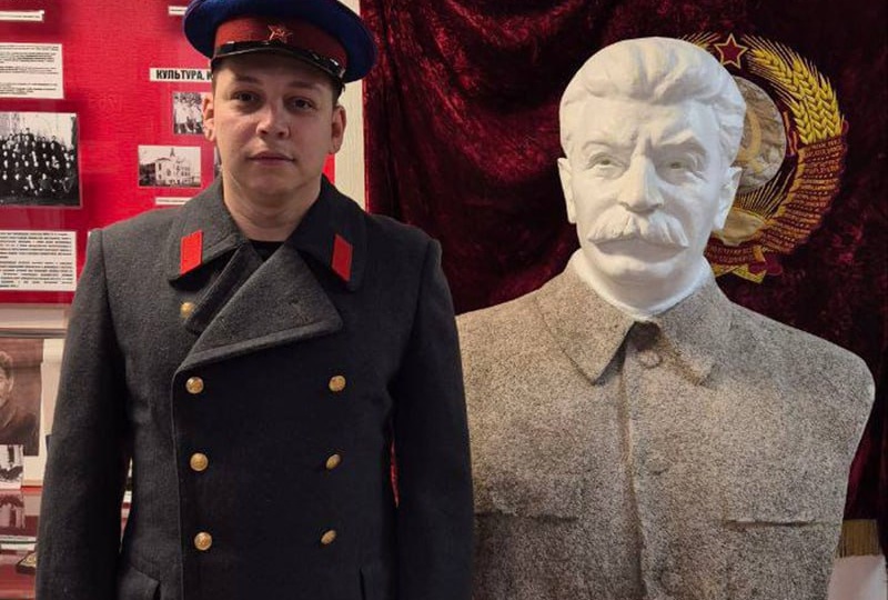 По стопам Сталина: алтайский депутат создал музей вождя всех народов на «экспроприированные» деньги