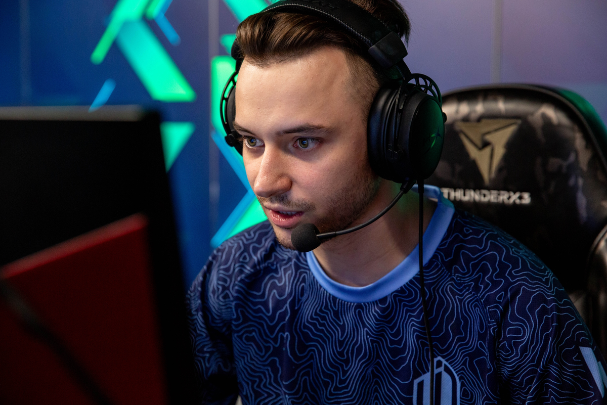    Вадим «Ферева» Рулев LAN-финал Astrum League 2025Архивы пресс-службы