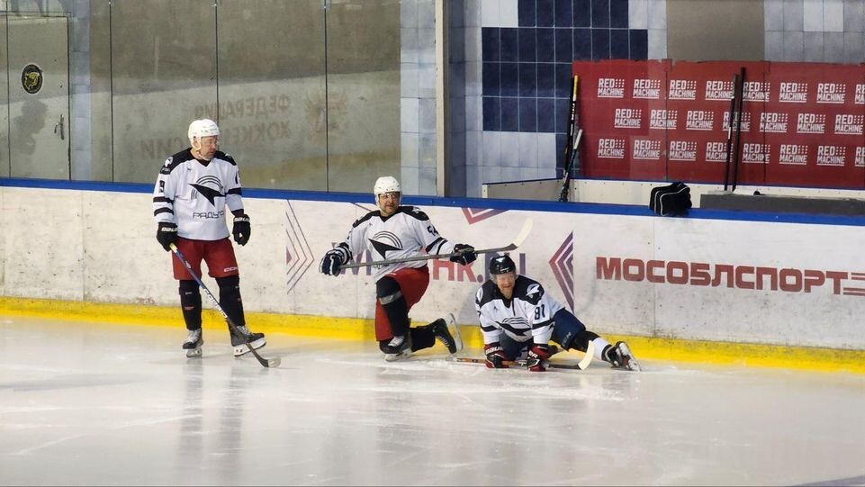     REGIONS / Евгений Рой