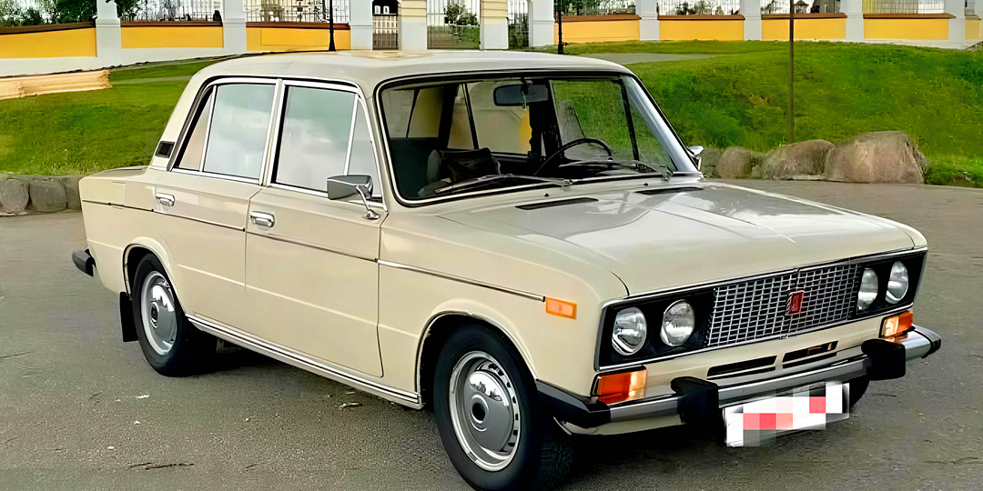 ВАЗ-2106 против современной Гранты: что мы потеряли за 40 лет