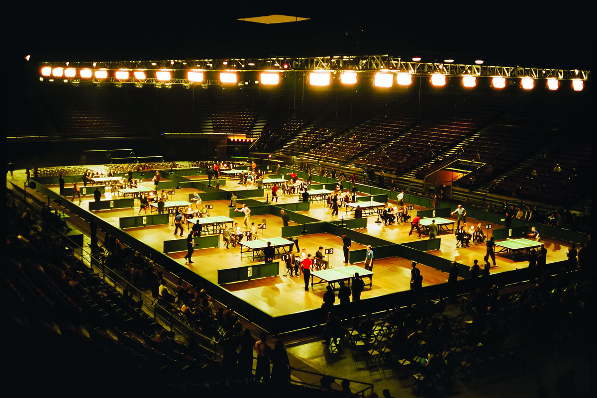    Кадр из фильма «Марти Великолепный» (2025)A24