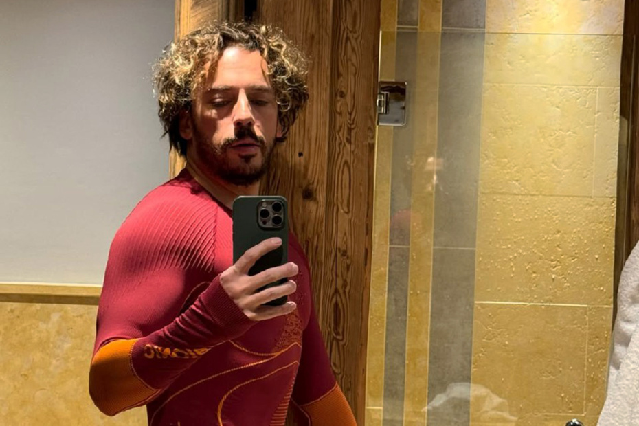    Социальные сети