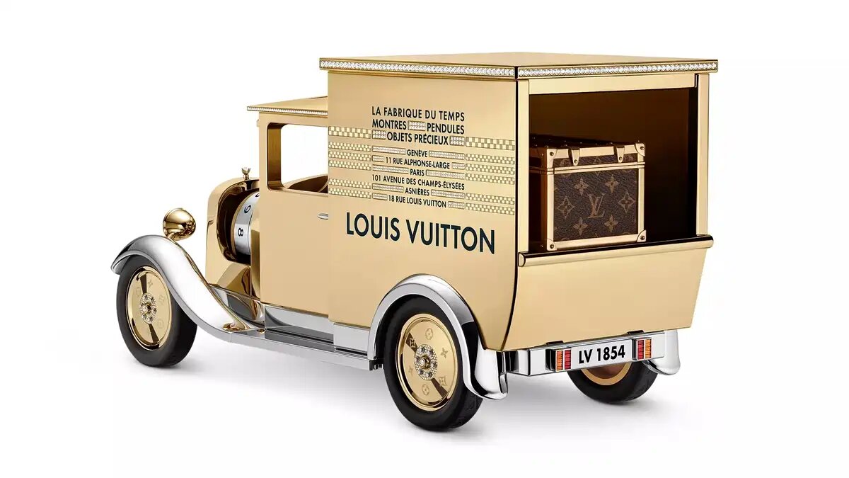    Часы Louis Vuitton   
Louis Vuitton