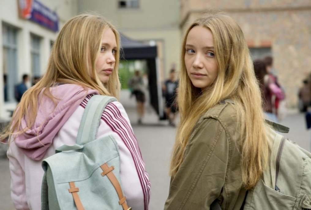 Триллер. Великобритания. В главных ролях: Джилл Халфпенни, Алфи Аллен, Таллула Эванс, Нив Уолш, Леви Браун.