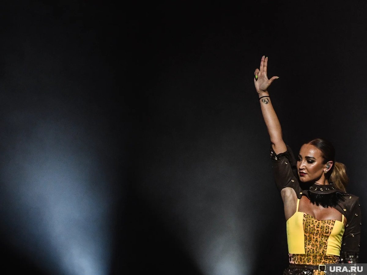     У Ольги Бузовой запланировано сразу два мероприятия в один день