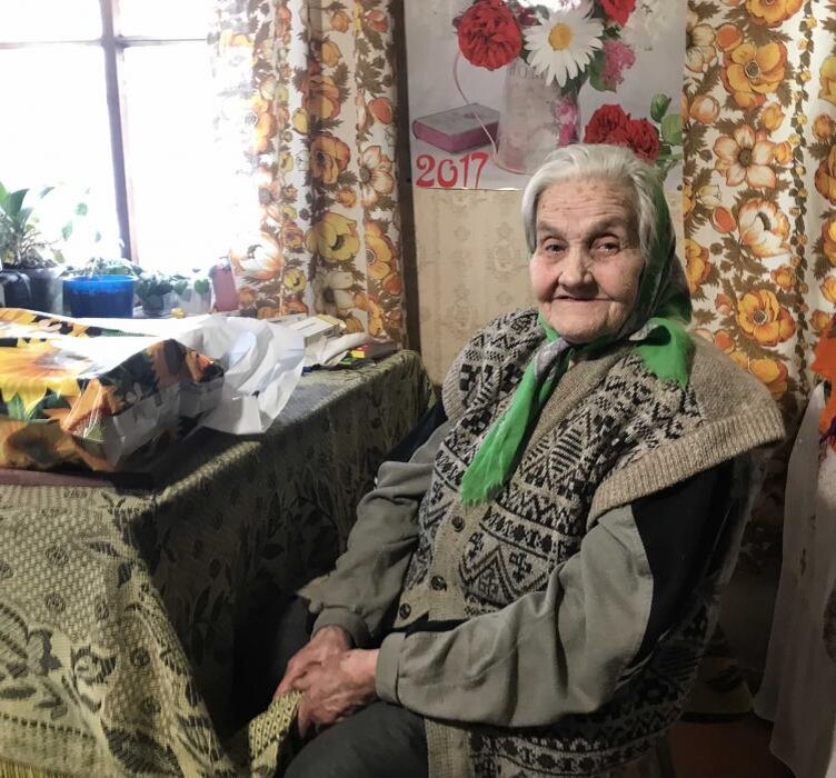 90-летие празднует жительница Усвятского района Полина Фатыня
Фото: газета «Новая жизнь»