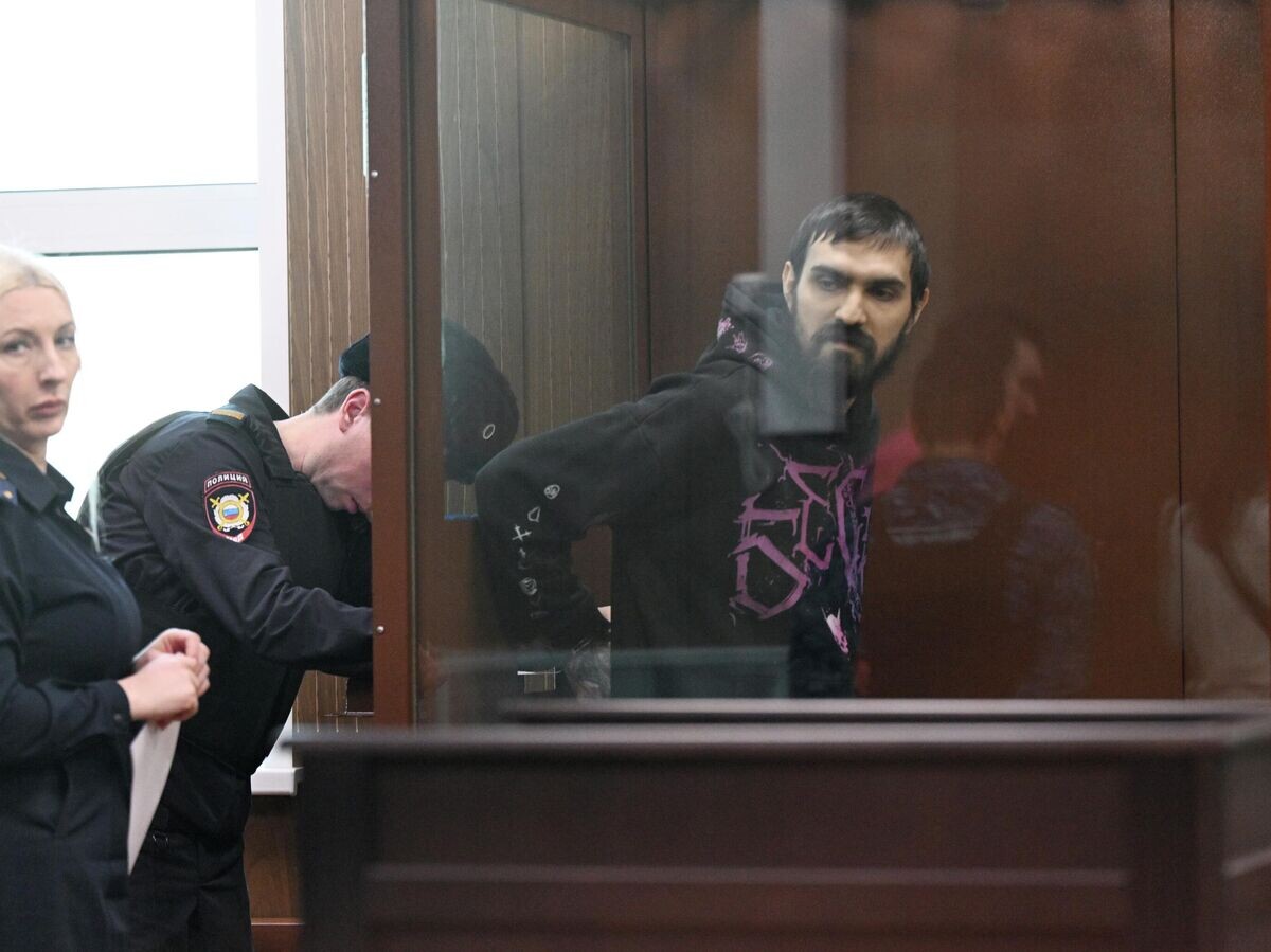    Стендап-комик Артемий Останин* во время оглашения приговора в Мещанском суде Москвы | © РИА Новости / Кристина Соловьёва