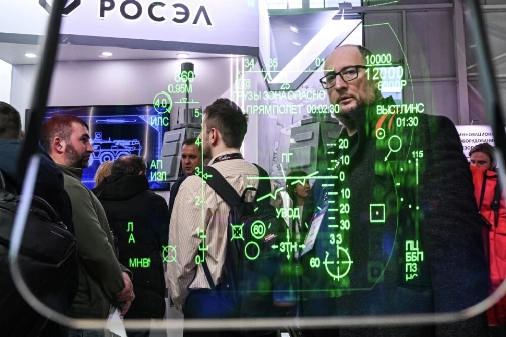    4-5 февраля 2026 года в Москве проходят Национальный авиационный инфраструктурный салон НАИС и выставка беспилотных, автономных, робототехнических комплексов. Фото: РИА Новости/ Кирилл Каллиников