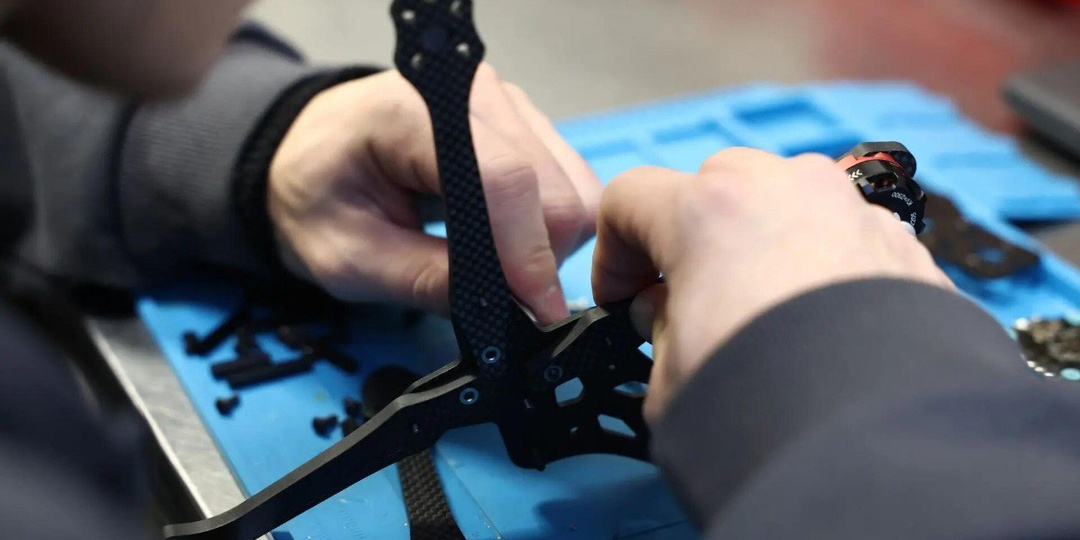 Астраханские студенты вступают в войска беспилотных систем РФ