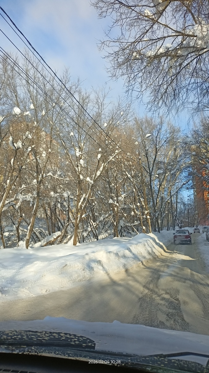 Такие дороги в микрорайоне около садика