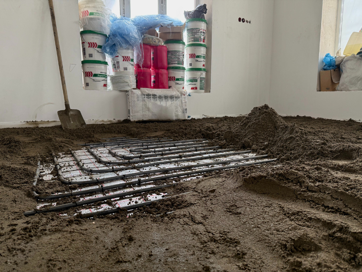 Устройство полусухой стяжки пола в квартире