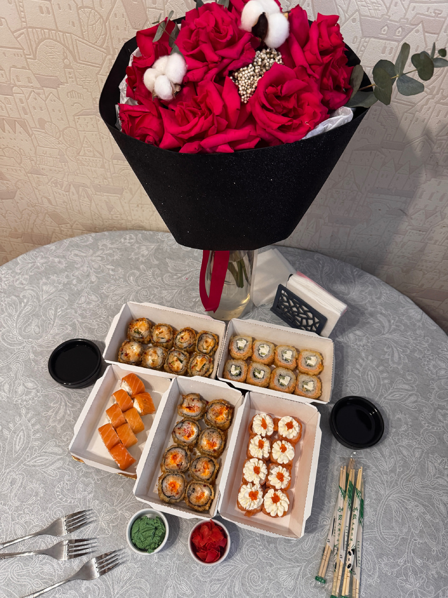 Удобная складная ваза из полиэтилена для живых цветов. Российское производство