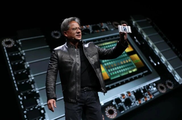 Всегда в черной кожаной куртке