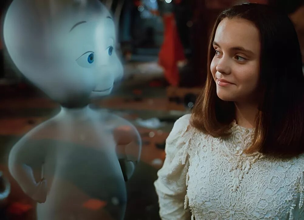    Домовые, привидения и говорящие коты: сказочные персонажи из кино, которые могут жить у вас дома