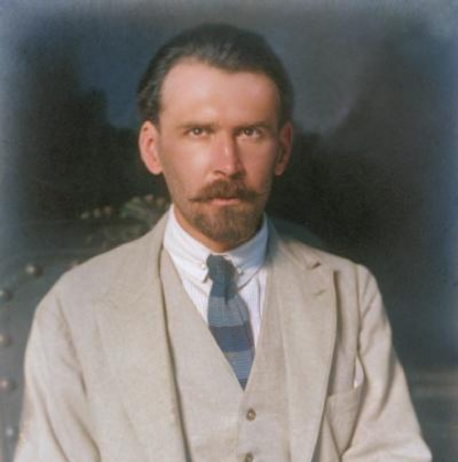 Князь Никола́й Серге́евич Трубецко́й (1890 — 1938). 