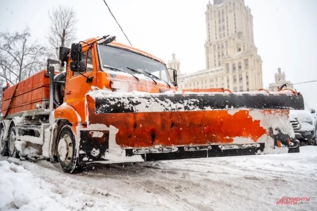    Что грозит владельцу авто, если оно мешает уборке снега или проезду скорой?