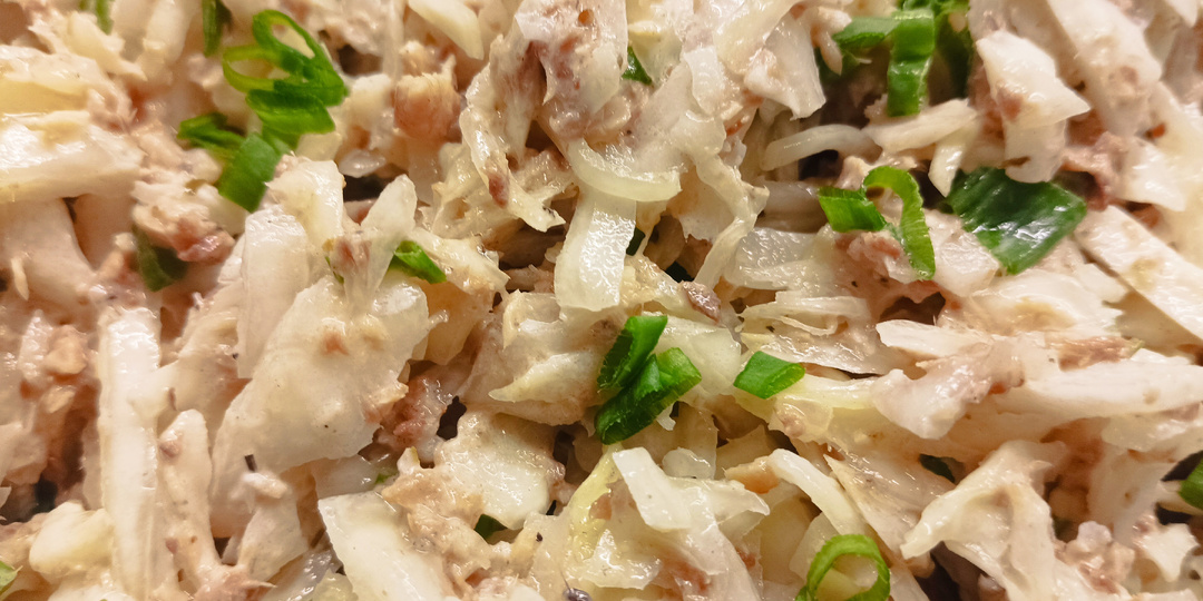 Необычный салат всего из 2-х ингредиентов. Простой, вкусный, доступный