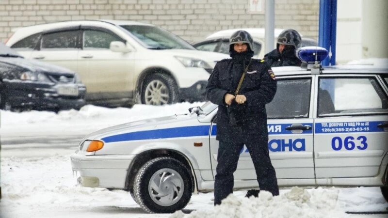     Охрана. Михаил Хаустов