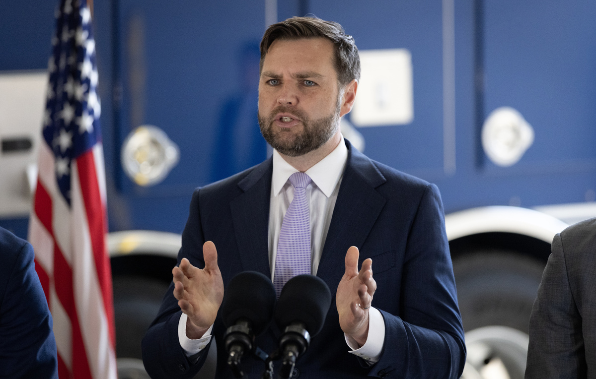    Вице-президент США Джей Ди Вэнс  Scott Olson/Getty Images