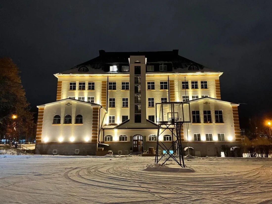 Листайте вправо, чтобы увидеть больше изображений