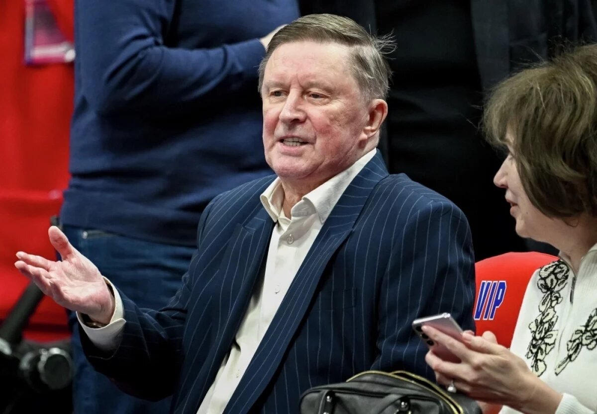    Песков: Сергей Иванов ушел в отставку по собственному желанию