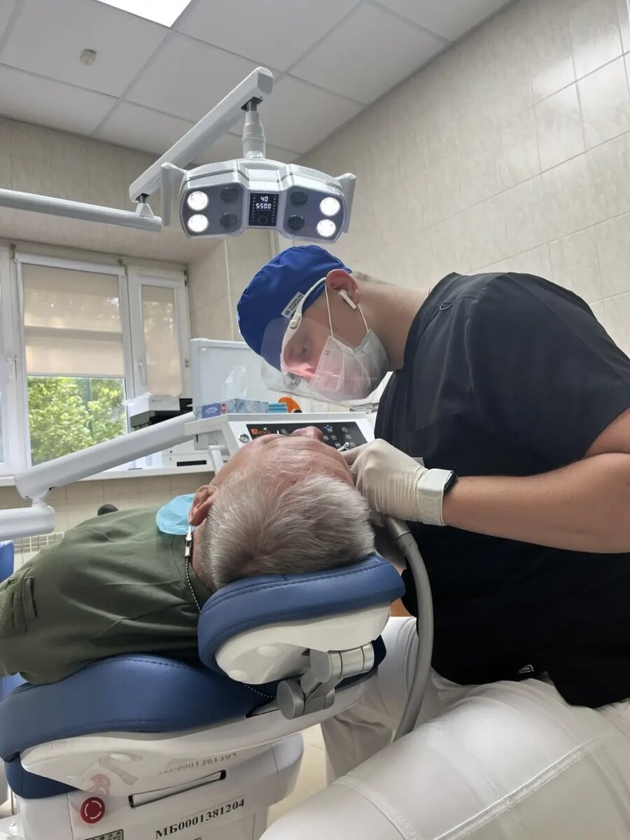    Фото Стоматологической поликлиники в переулке Университетском, 133.