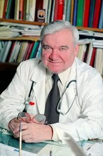 Виктор Алексеевич Люсов (1938 – 2011) – кардиолог, заслуженный деятель науки РСФСР, фотография из открытых источников