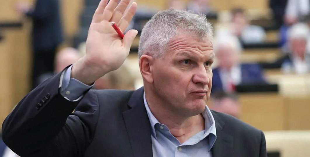 Забавная идея депутатов-коммунистов: как повысить пенсии