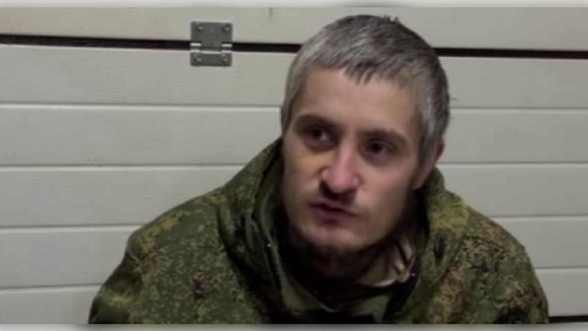    Боевики, занимающие оборонительные позиции в Сумской и Харьковской областях, всё чаще складывают оружие