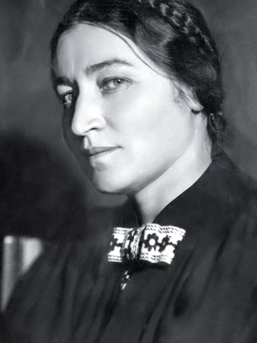 Полина Семеновна Жемчужина