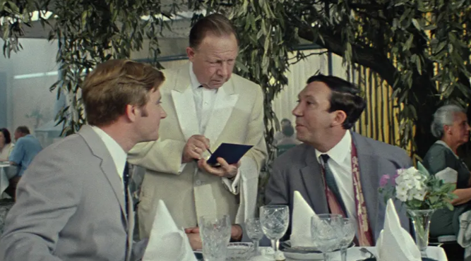 Та самая сцена в ресторане