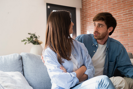 «Ты для меня слишком простая, мне нужна муза», — заявил Артем, уходя к художнице. Через месяц он увидел мою картину на аукционе.