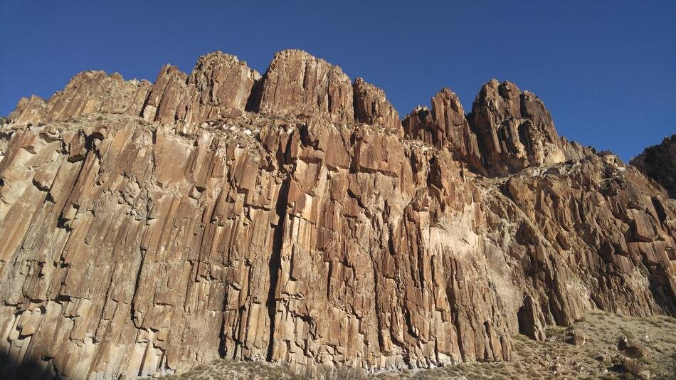 Вот такой референс. Фото из открытых источников с пометкой, что на него не требуется ссылка и упоминание автора.