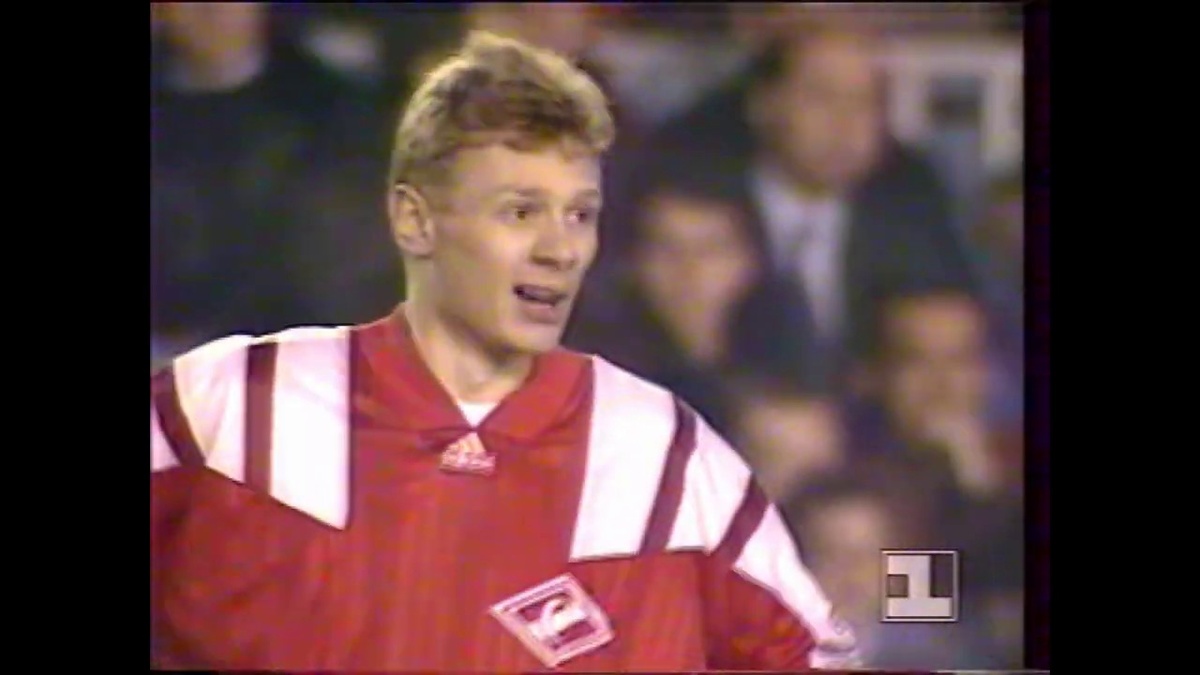 Валерий Карпин в Московском Спартаке. Выступал за клуб с 1990 по 1994 годы