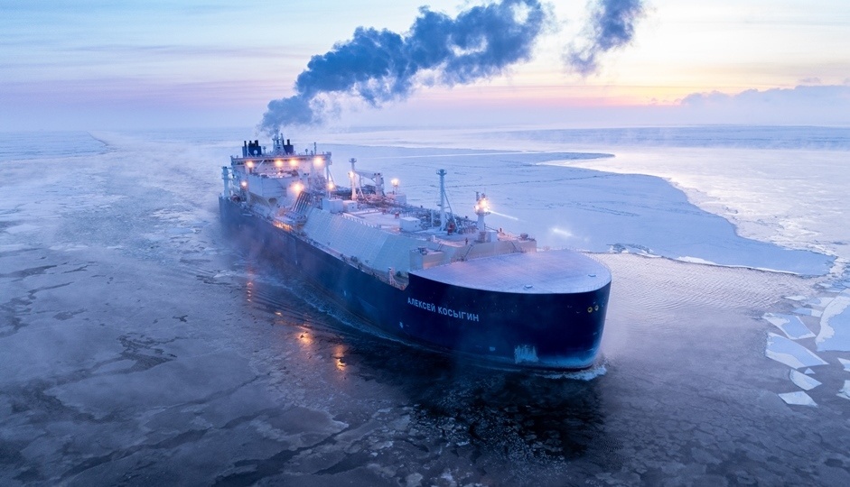 Новый газовоз «Алексей Косыгин» успешно завершил первый рейс
