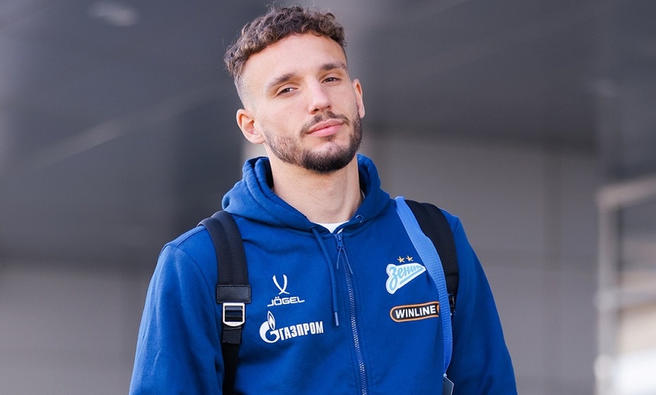    Эракович поблагодарил болельщиков «Зенита» после ухода в «Црвену Звезду». Фото: ФК «Зенит»