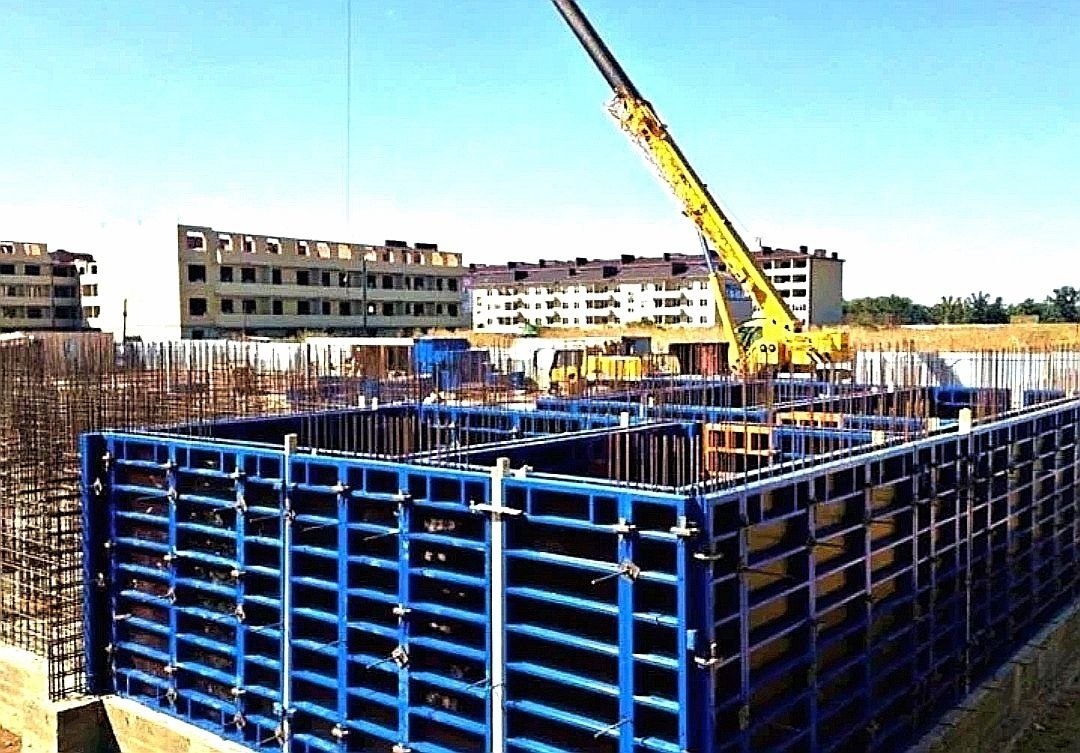 Строительная опалубка для монолитного строительства. Фото из открытых источников