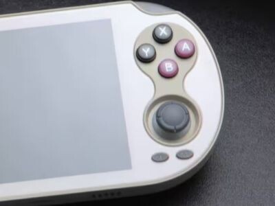    Anbernic анонсировала портативки RG VITA и RG VITA Pro с дизайном PS Vita
