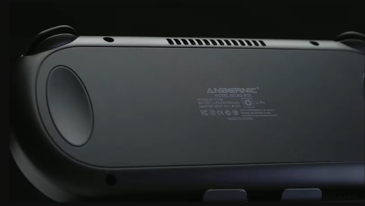    Anbernic анонсировала портативки RG VITA и RG VITA Pro с дизайном PS Vita