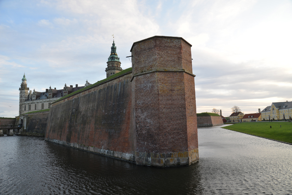 Замок Хельсингёр (Эльсинор). Фотография Александра Новикова. 2019