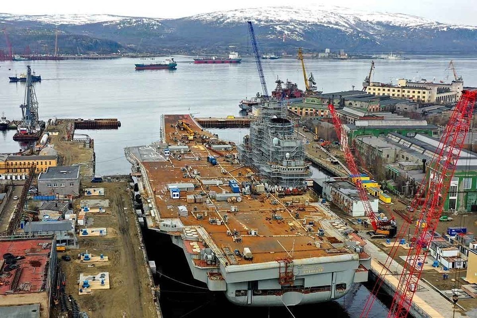    TNI: Российский «Адмирал Кузнецов» занял пятое место в рейтинге авианосцев. Фото: Лев Федосеев/ТАСС