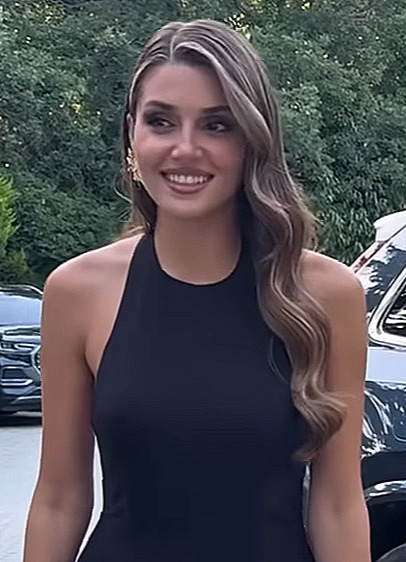 Ханде Эрчел 