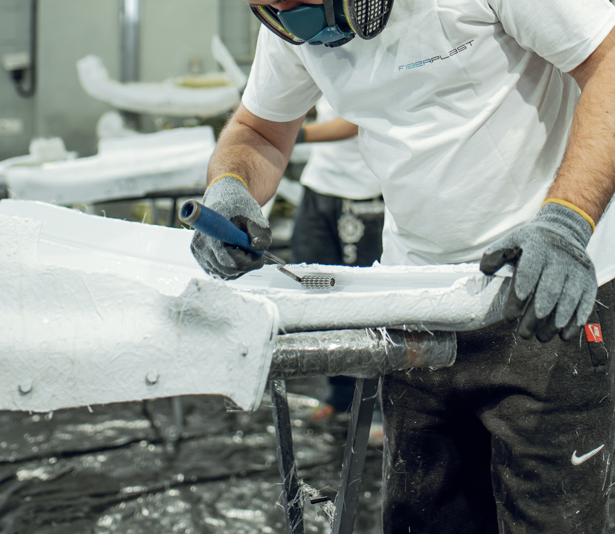 Процесс изготовления детали из стеклопластика