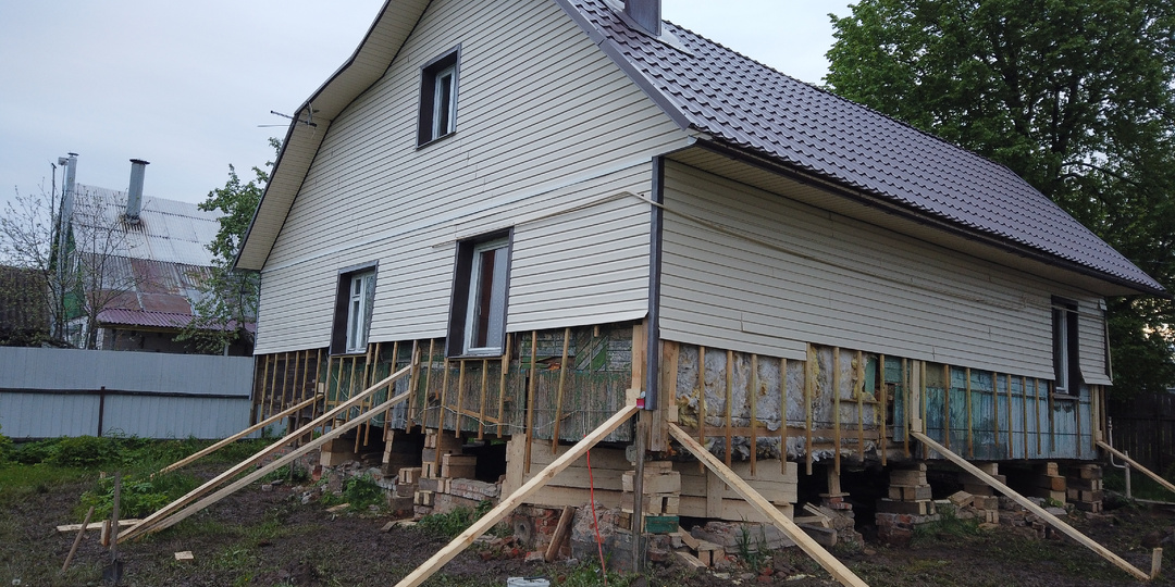 Старый деревянный дом: пошаговый гид по ремонту от фундамента до крыши без обмана