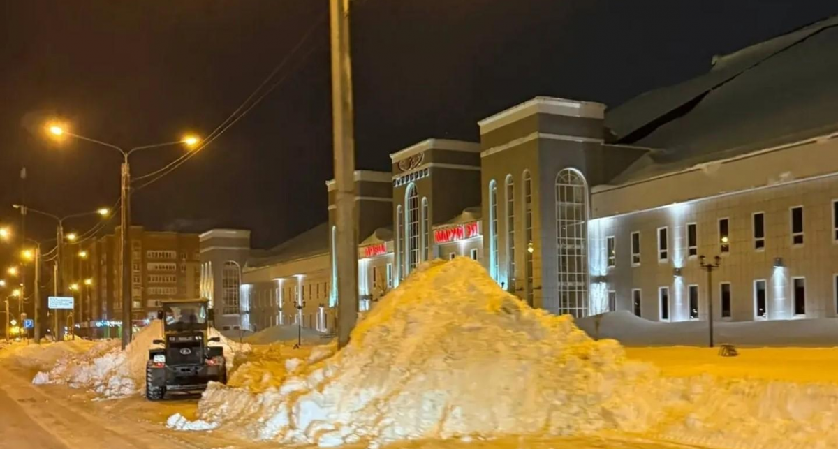    Фото администрации Йошкар-Олы с сайта www.gg12.ru