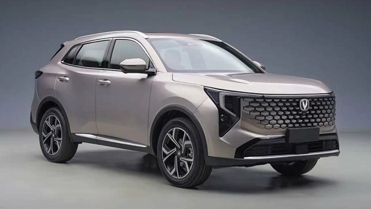 Автомобильные компании начали 2026 год активно, сразу представив для российского рынка целый ряд новых моделей.